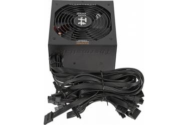 Блок питания Thermaltake ATX 750W TR2 SMART TR-750P Bronze 80+ bronze (24+4+4pin) APFC 140mm fan 8xSATA RTL