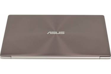 Ноутбук Asus Zenbook UX303UB-R4096T Core i5 6200U/4Gb/1Tb/nVidia GeForce 940M 2Gb/13.3"/FHD (1920x1080)/Windows 10 64/brown/WiFi/BT/Cam/Bag