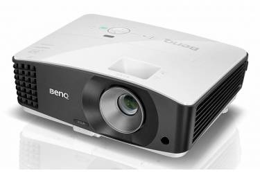 Проектор Benq MX704 DLP 4000Lm (1024x768) 13000:1 ресурс лампы:3000часов 1xUSB typeA 2xHDMI 3.0кг